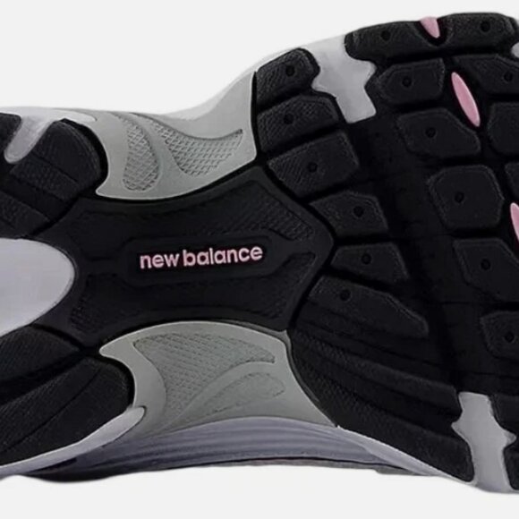 NEW BALANCE 530 Sneakers in White Pink Metallic Size 10 Brand New in Box main image 7